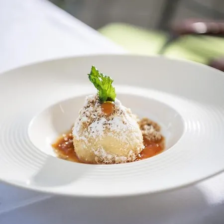 Gaestehaus Benediktinerstift Goettweig - Monastery Furth bei Gottweig