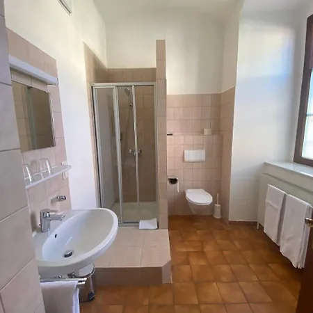 Bed & Breakfast Gaestehaus Benediktinerstift Goettweig - Monastery *