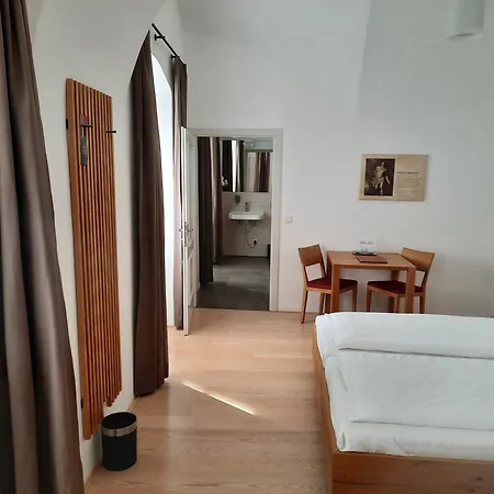 Gaestehaus Benediktinerstift Goettweig - Monastery *