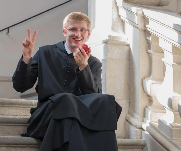 Bed & Breakfast Gaestehaus Benediktinerstift Goettweig - Monastery Furth bei Gottweig