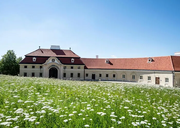 Gaestehaus Benediktinerstift Goettweig - Monastery * Furth bei Gottweig