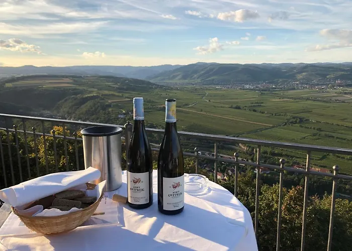 Bed & Breakfast Gaestehaus Benediktinerstift Goettweig - Monastery