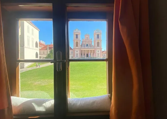Bed & Breakfast Gaestehaus Benediktinerstift Goettweig - Monastery