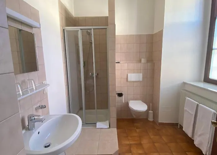 Bed & Breakfast Gaestehaus Benediktinerstift Goettweig - Monastery *