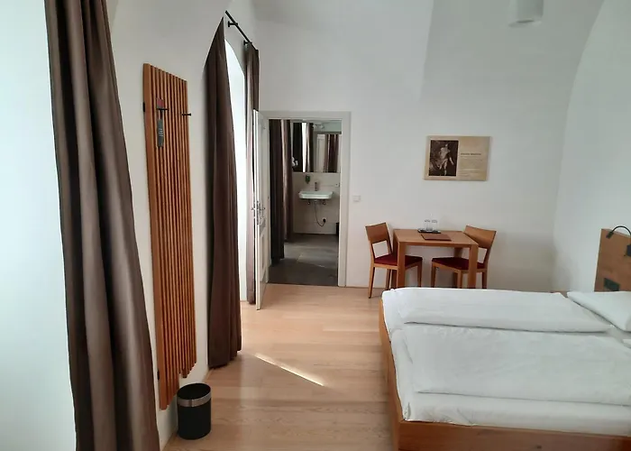 Gaestehaus Benediktinerstift Goettweig - Monastery *