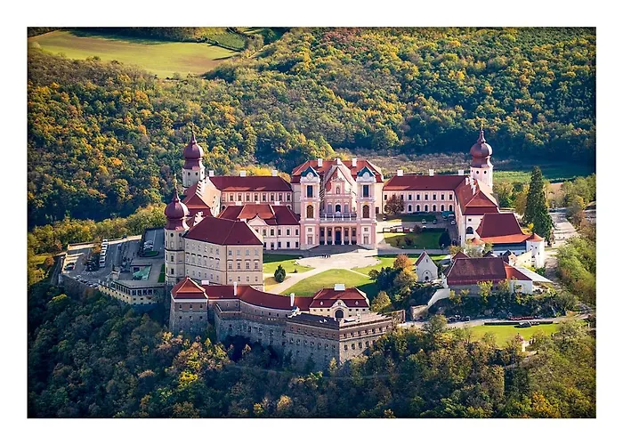 Gaestehaus Benediktinerstift Goettweig - Monastery * Furth bei Gottweig